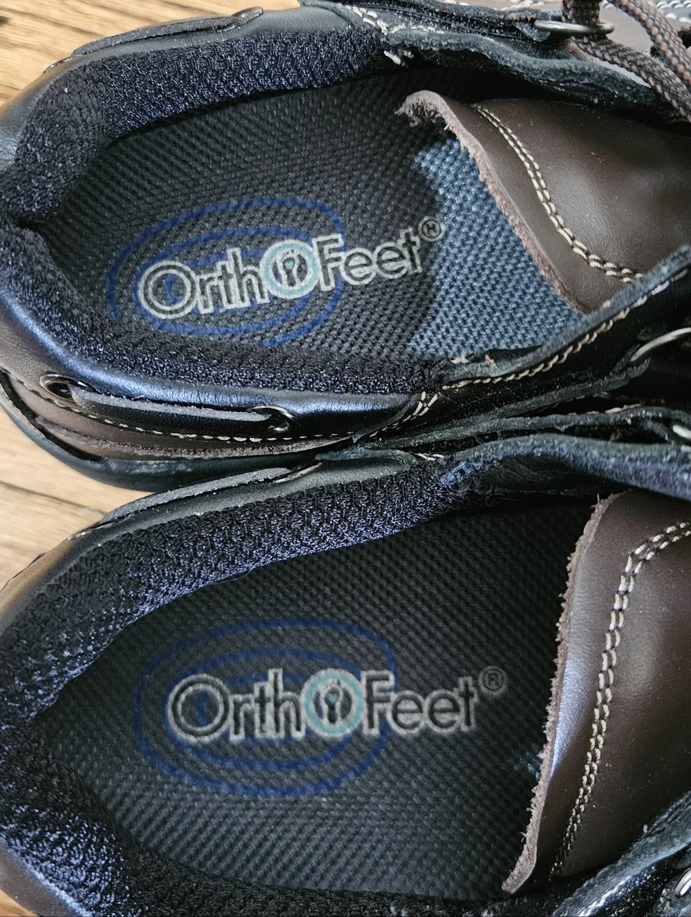 Orthofeet mens shoe